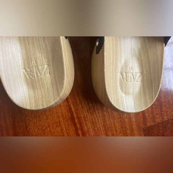 NWOT  NEW ZARA WOMEN WOODEN STUDDED BLACK LEATHER CLOGS MULE SLIPPERS SIZE 37 - Picture 10 of 16